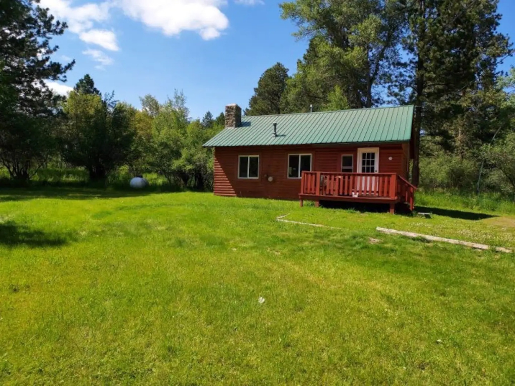 A cabin in the meadow at The Wagon Box
